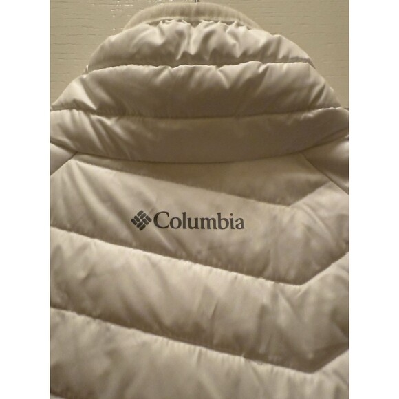 Columbia Women’s Powder Lite Vest White Size L St. Mary’s NWT - Picture 3 of 4